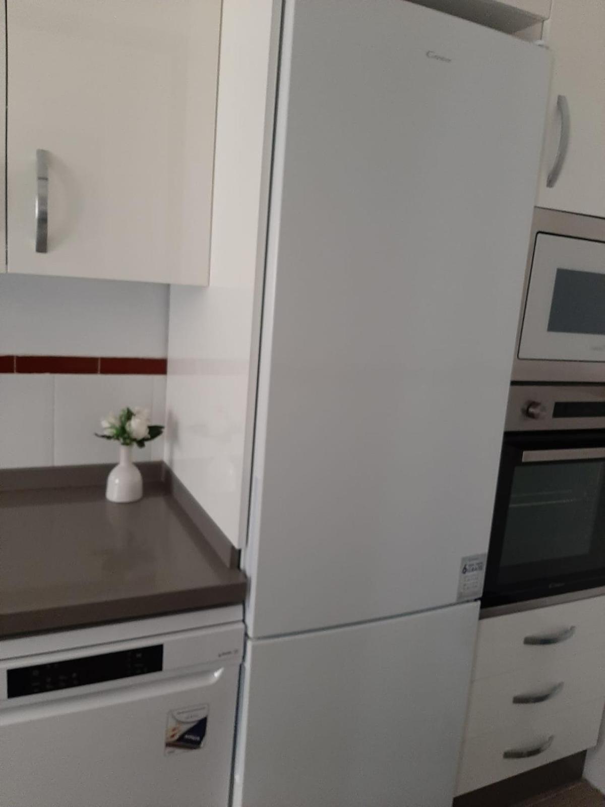 Feria Apartment เซบีญา ภายนอก รูปภาพ